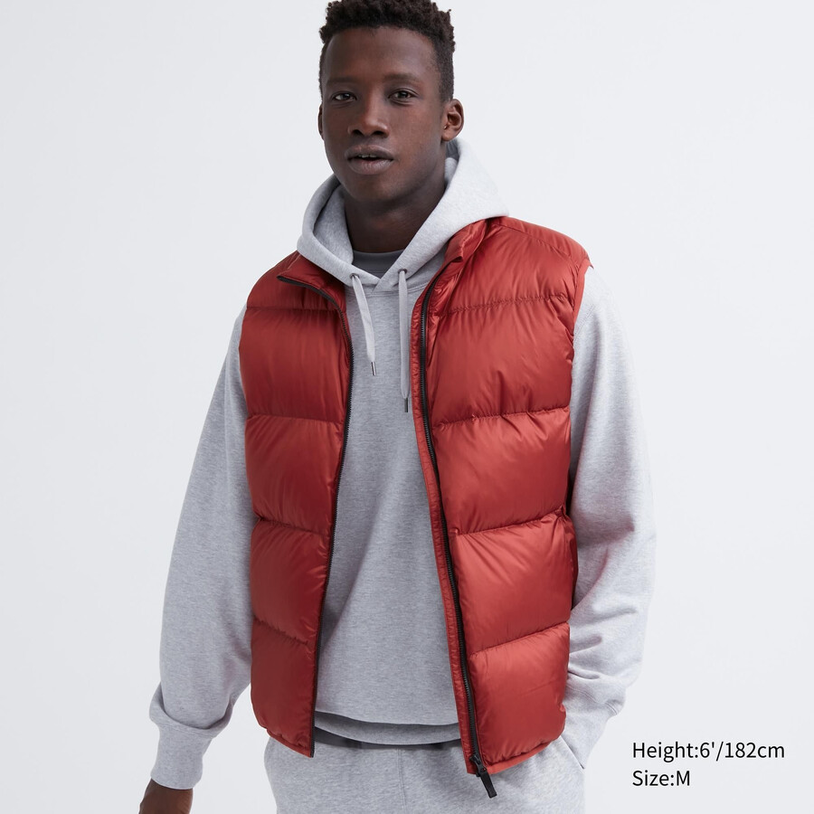 chaquetas de plumón ultraligeras uniqlo para hombre en color rojo