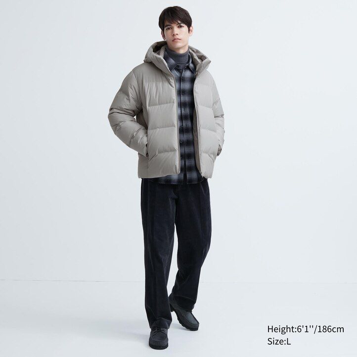 chaqueta uniqlo gris claro con corte 3d y sin costuras para hombre
