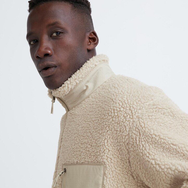 chaquetas polares cortavientos uniqlo para hombre en gris oscuro