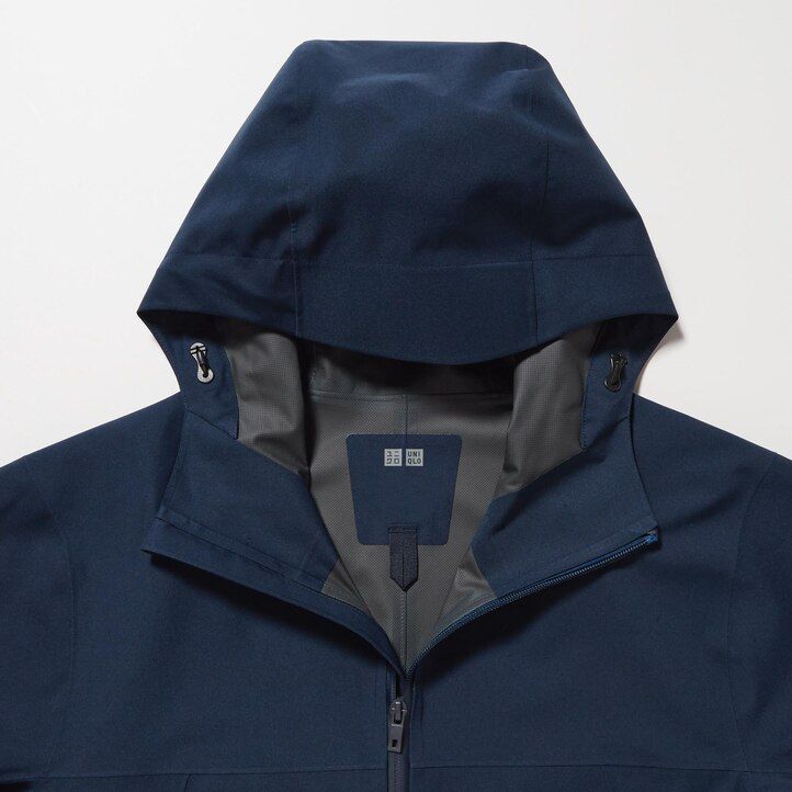 chaquetas uniqlo blocktech con corte 3d en color oliva para hombre