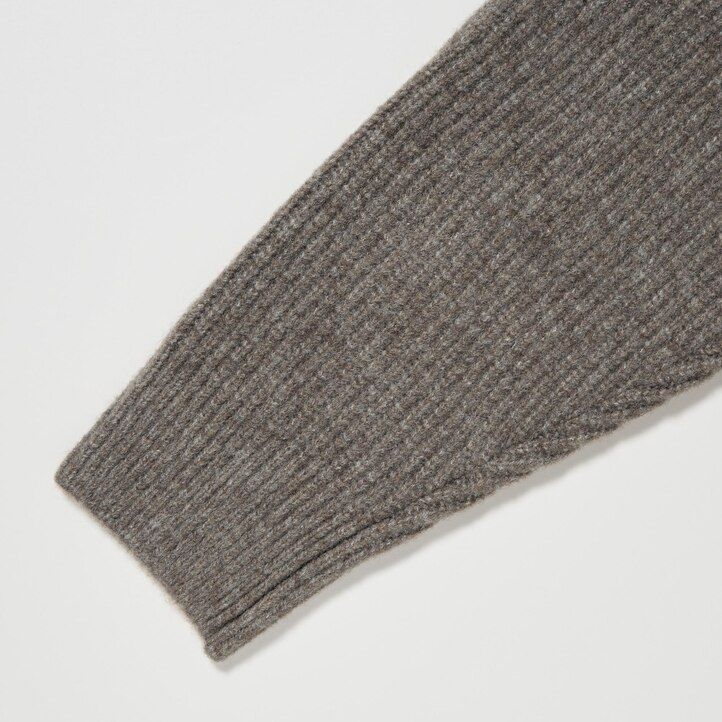 suéteres de cuello alto de calibre bajo de hilo soufflé uniqlo marrón para hombre