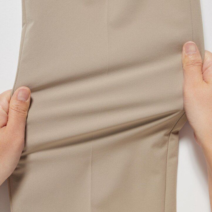 trajes negros de algodón ultraligero uniqlo airsense para hombre