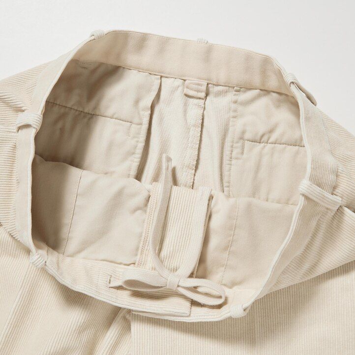pantalones tobilleros de pana elegantes uniqlo para hombre en beige