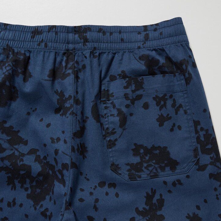 pantalones elásticos uniqlo dry stretch con estampado de hojas easys para hombre color verde