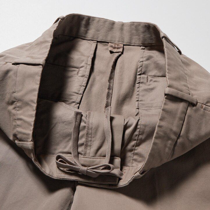 pantalones blancos uniqlo smart cotton hasta los tobillos para hombre