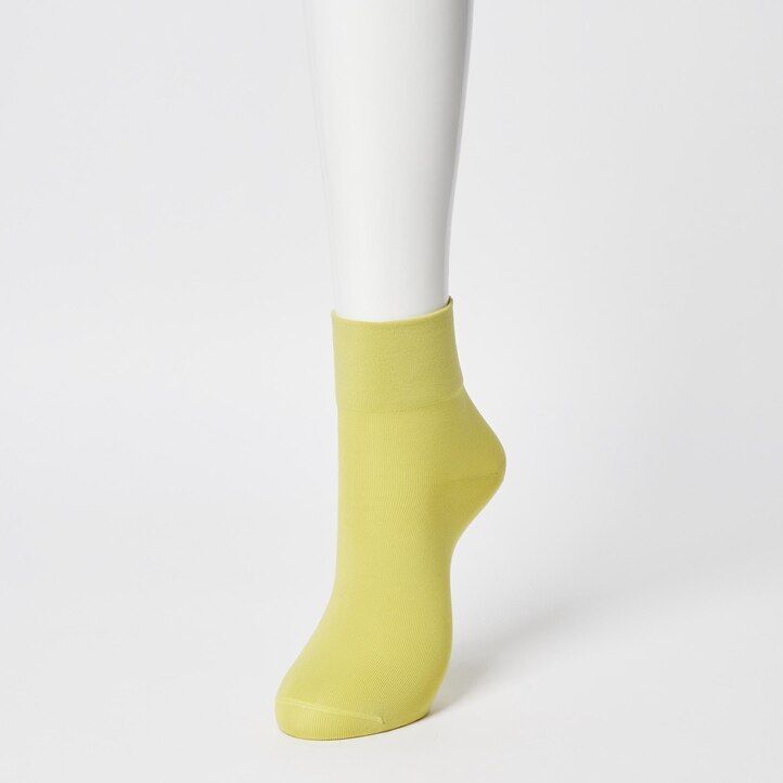 calcetines cónicos uniqlo crew de tres pares para mujer color verde