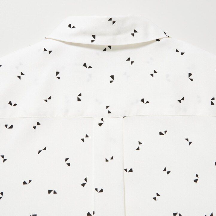 blusa blanca con mangas estampadas de rayón uniqlo para mujer