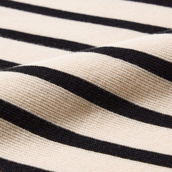 suéteres de mujer uniqlo negros de punto 3d sin costuras de algodón a rayas con cuello redondo