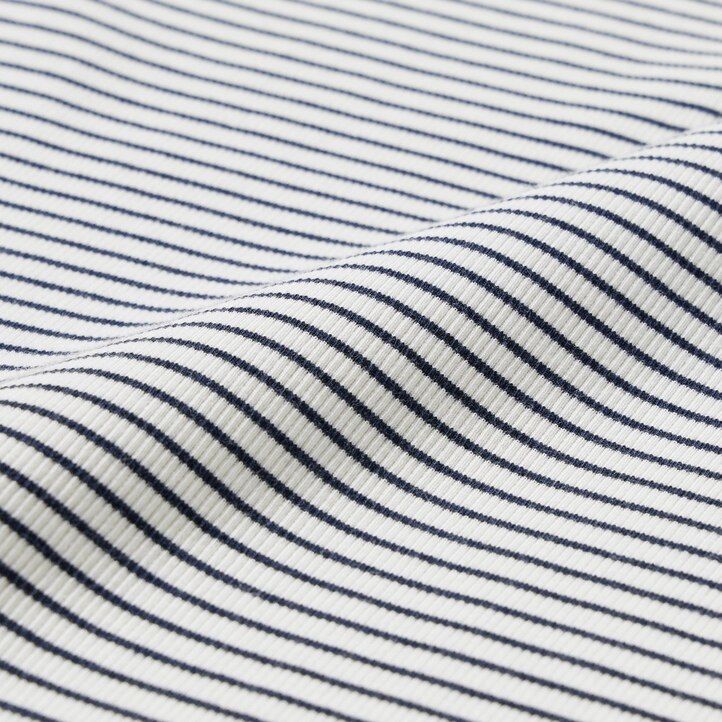camisetas blancas uniqlo de cuello redondo manga corta ajustadas y acanaladas para mujer