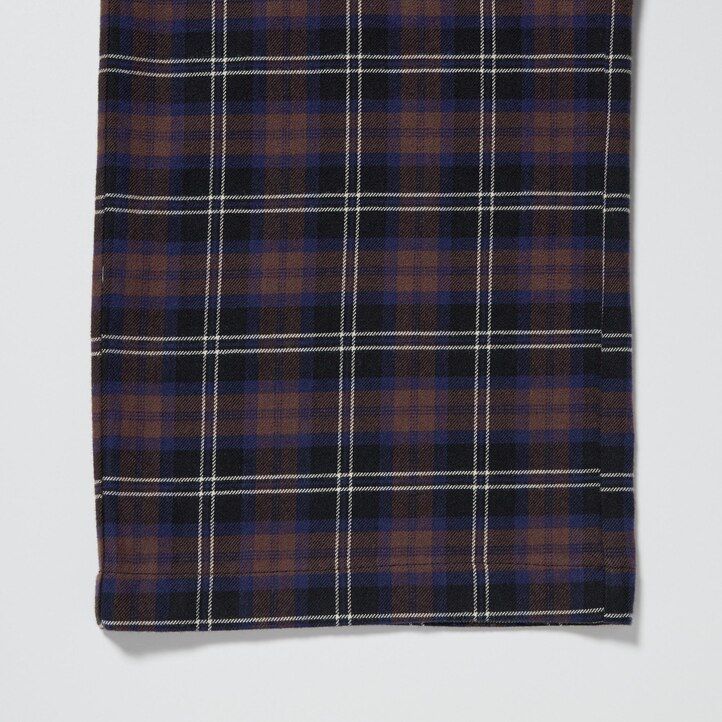 tops de franela uniqlo para mujer en marrón oscuro