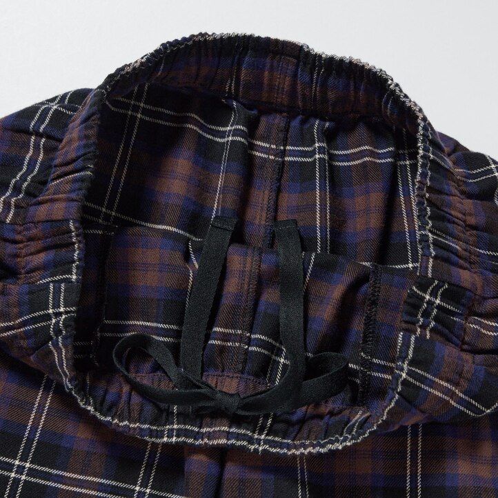 tops de franela uniqlo para mujer en marrón oscuro