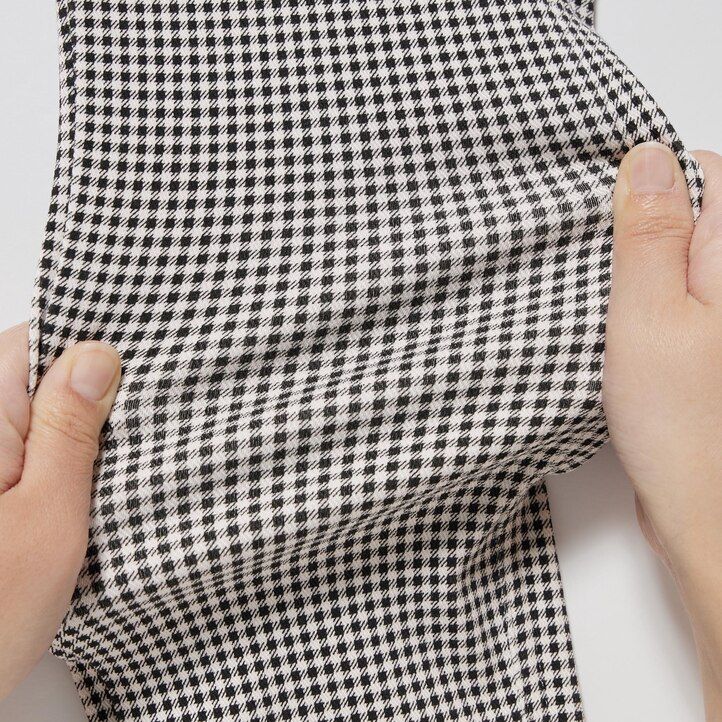 tops cortos de tiro alto ultraelásticos uniqlo para mujer color negro