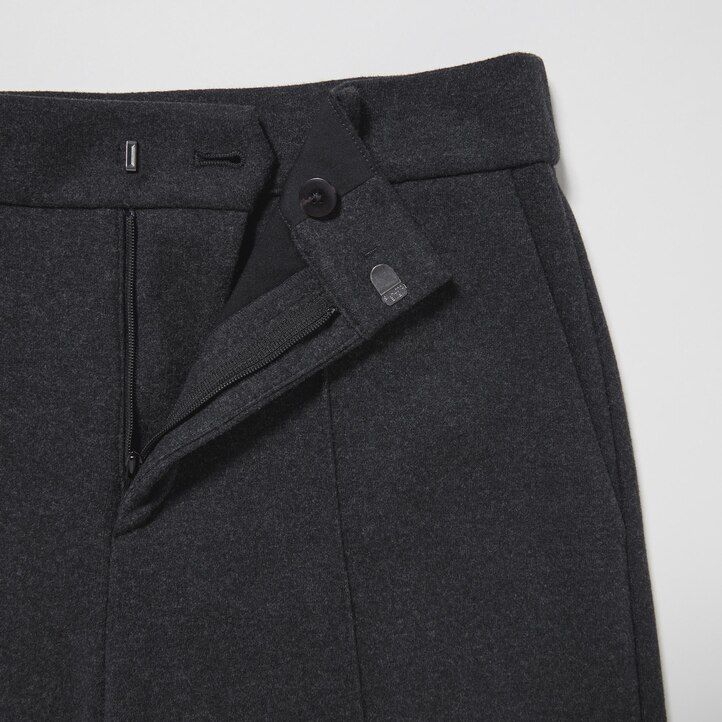 tops de mujer uniqlo de corte corto de jersey cepillado en gris oscuro