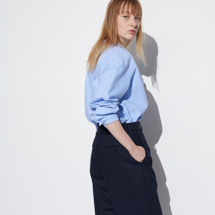 tops de mujer uniqlo con rayas y pernera ancha plisada en azul marino