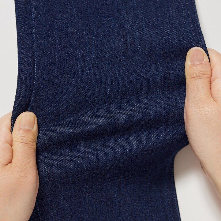 tops vaqueros ultraelásticos uniqlo para mujer en gris oscuro
